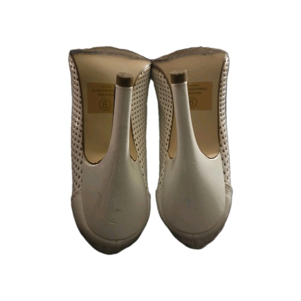 Delicious Minchi Cream‎ Perforated Pointed Toe Stiletto Pumps Size 6 - Picture 3 of 9